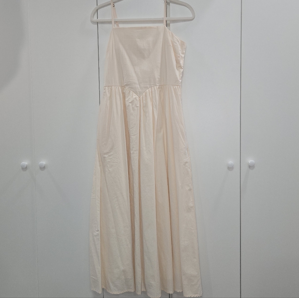 Elegant Cream Women's Dress